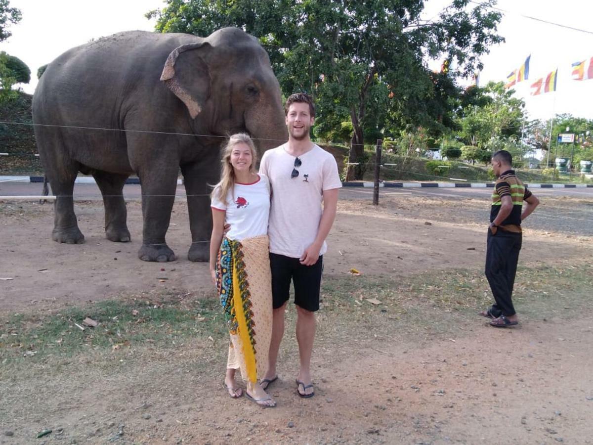 My Home Guest Polonnaruwa Eksteriør bilde